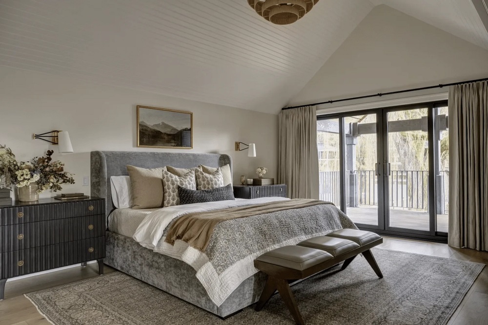 Designing a Master Thread: How to Build a Cohesive Look Across Different Rooms