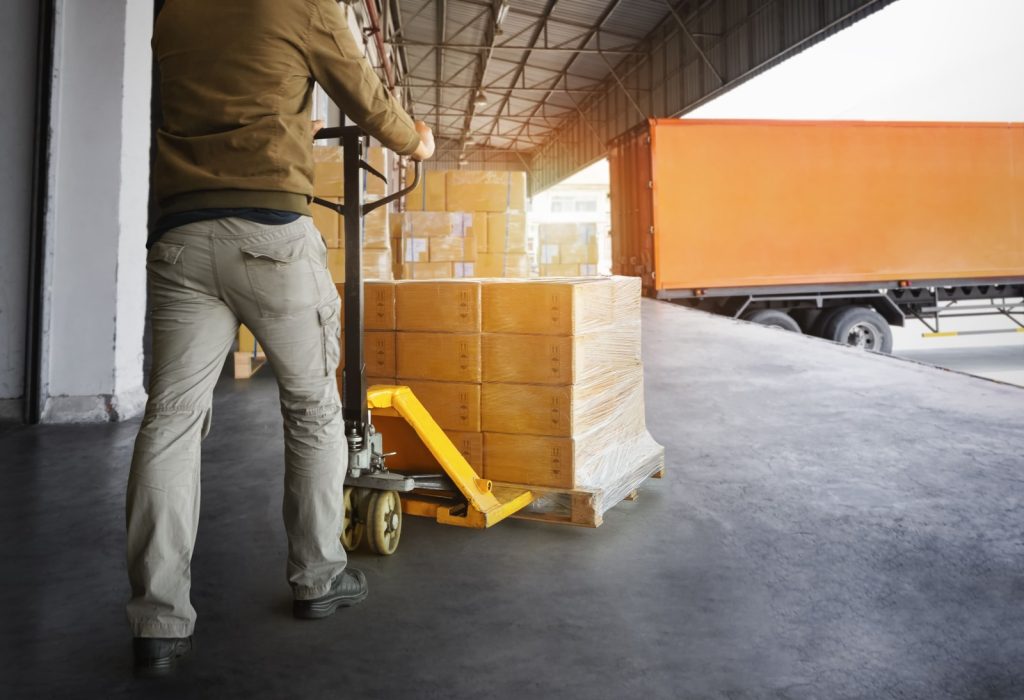 Signs Your Pallet Choice Is Holding Back Your Shipping Operation